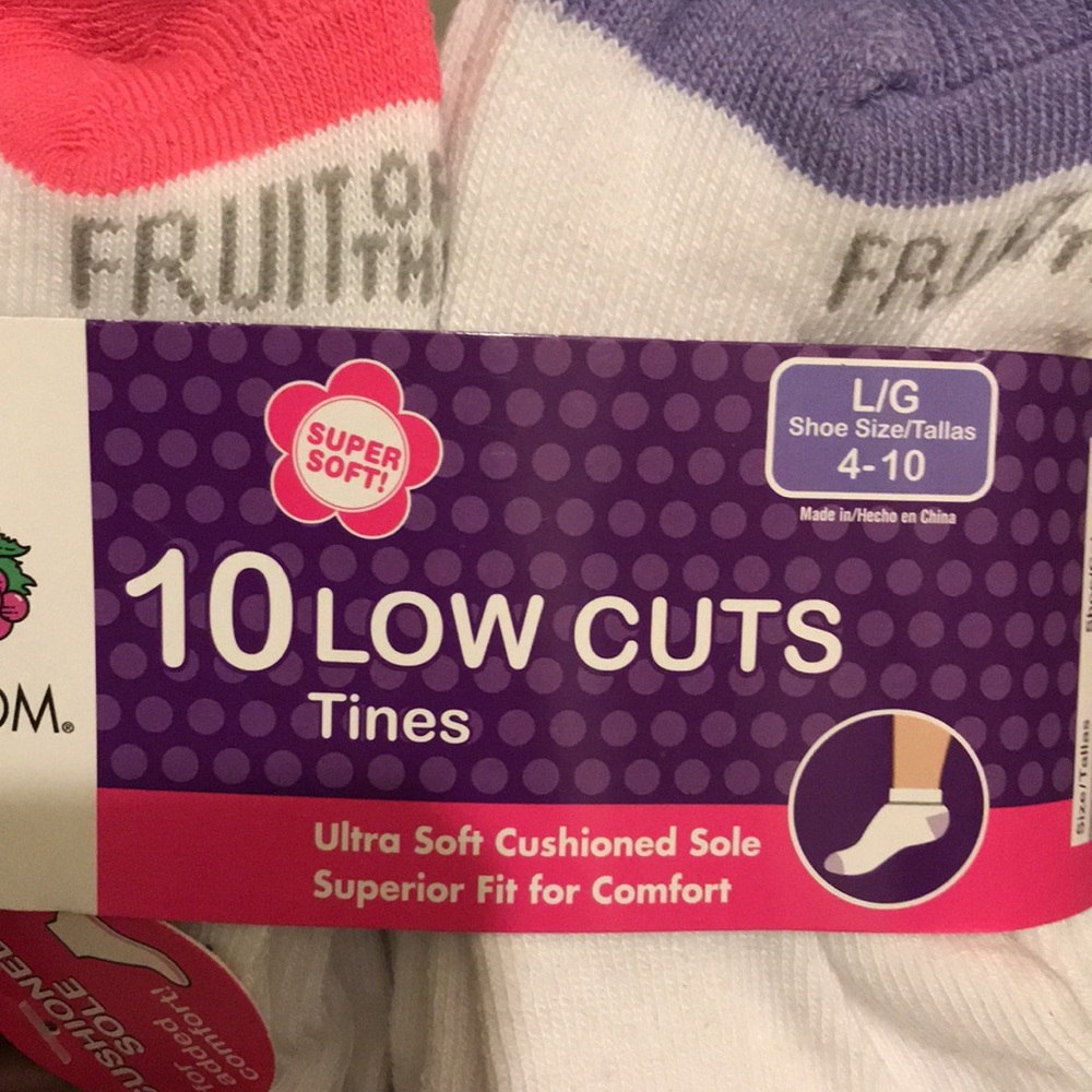Fruit of the Loom 10pk Ladies Low Cut Socks - White, Red, Purple - Picture 2 of 4